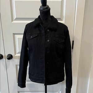 Women’s Black Sherpa Collar and Lined Denim Jacket Sz. L